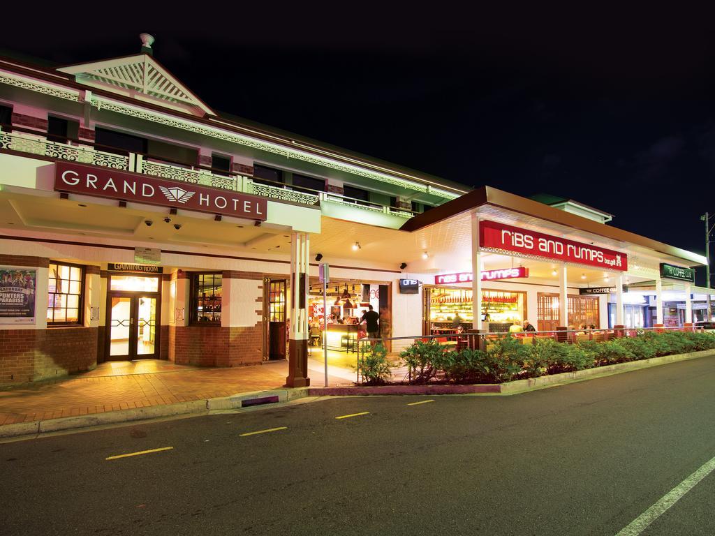 Oaks Gladstone Grand Hotel Esterno foto