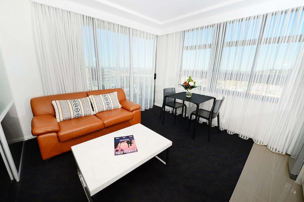 Oaks Gladstone Grand Hotel Esterno foto